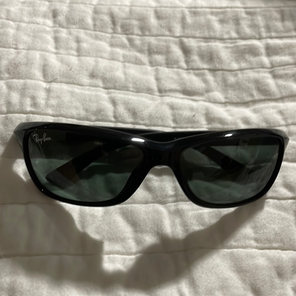 Ray-Ban Sunglasses w/ Carrying Case (Toddler Size) - Picture 2 of 6